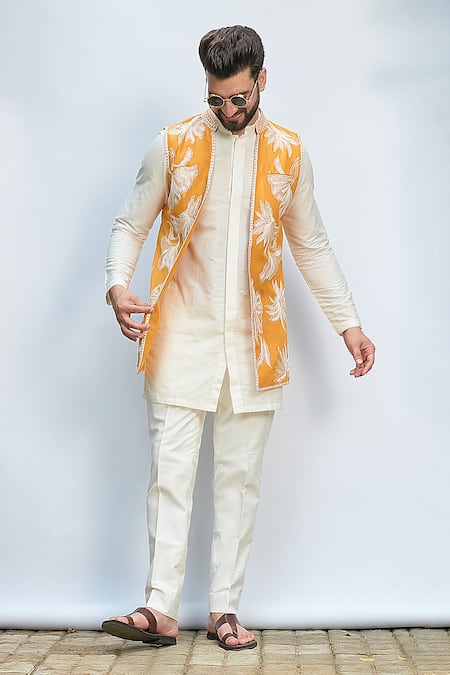 Priyanka Jain_Yellow Silk, Chanderi, Cotton Embroidery Aari Mustard Bundi And Kurta Set _Online_at_Aza_Fashions