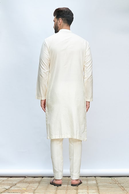 Priyanka Jain Diagonal Stripe Embroidered Kurta Set 