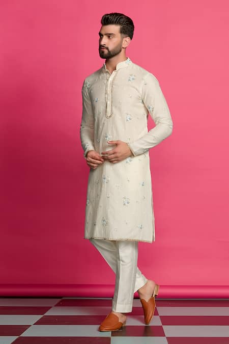 Buy_Priyanka Jain_Ivory Chanderi, Cotton, Silk Pearls, Sequins Embroidered Kurta Set _Online_at_Aza_Fashions