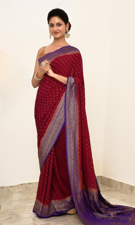 Naaritva India_Maroon Handloom Cotton Embroidery Ditsy Bloom Banarasi Saree With Running Blouse _Online_at_Aza_Fashions