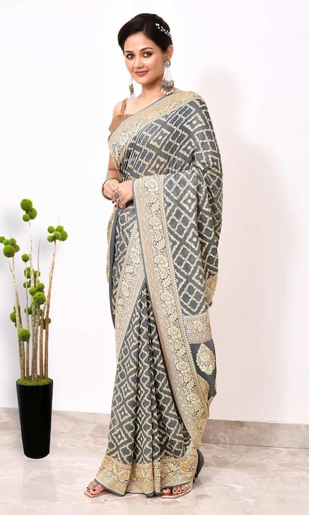 Naaritva India Gray Chiffon Florin Mahal Jaal Woven Banarasi Saree With Running Blouse Online at Aza Fashions Naaritva India_Gray Chiffon Florin Mahal Jaal Woven Banarasi Saree With Running Blouse _Online_at_Aza_Fashions