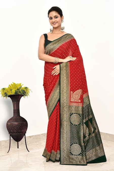 Naaritva India Handloom Cotton Zari Woven Saree With Running Blouse Piece 