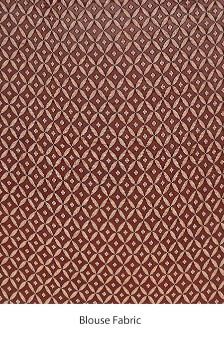 Naaritva India_Green Handloom Cotton Woven Paisley Pallu Banarasi Saree With Running Blouse _Online_at_Aza_Fashions