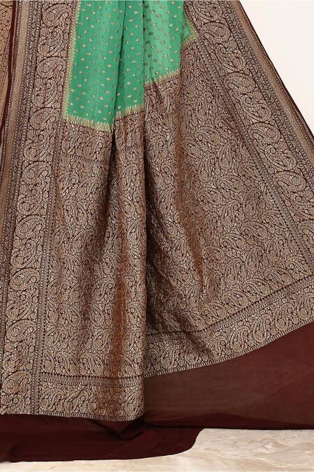 Buy_Naaritva India_Green Handloom Cotton Woven Paisley Pallu Banarasi Saree With Running Blouse _Online_at_Aza_Fashions