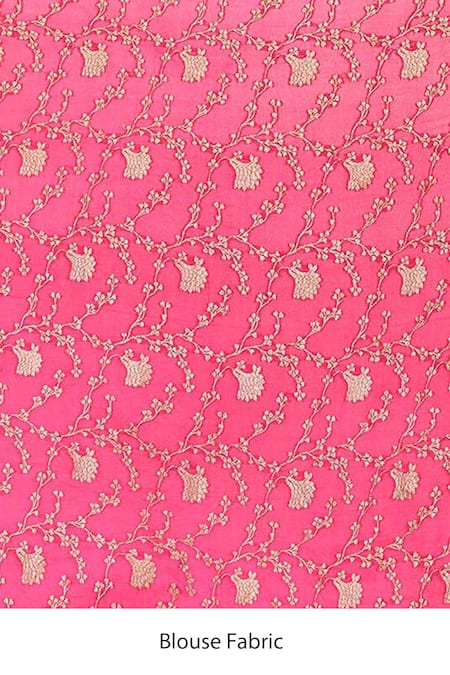 Naaritva India Wine Handloom Cotton Zari Chevron Woven Banarasi Saree With Running Blouse Online at Aza Fashions Naaritva India_Wine Handloom Cotton Zari Chevron Woven Banarasi Saree With Running Blouse _Online_at_Aza_Fashions