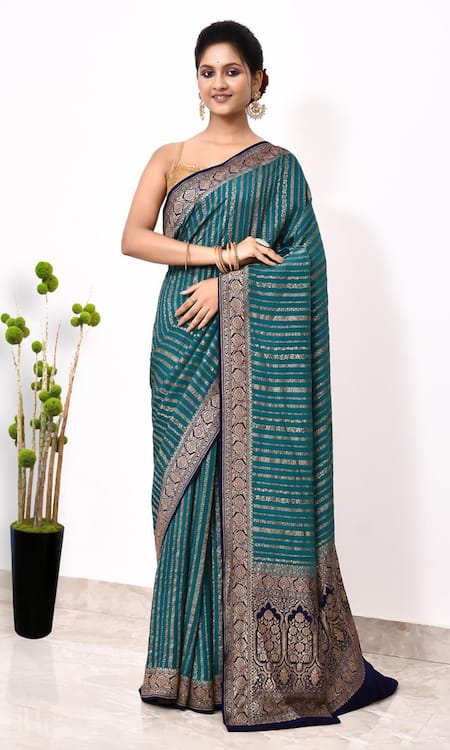 Naaritva India Foliage Stripe Woven Saree With Running Blouse Piece 