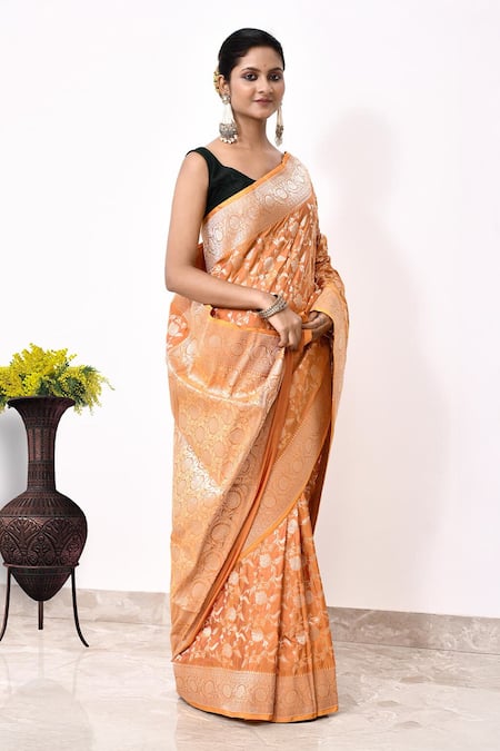 Naaritva India_Gold Kota Doria Embroidery Floral Vine Woven Banarasi Saree With Running Blouse _Online_at_Aza_Fashions