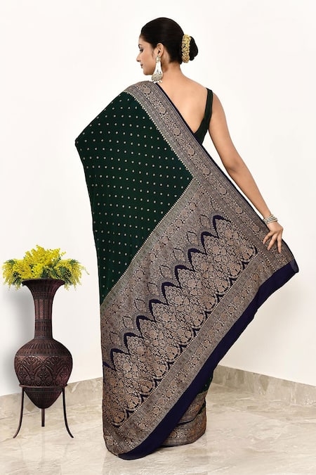 Naaritva India Bandhej Woven Banarasi Saree With Running Blouse 