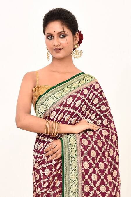 Buy_Naaritva India_Magenta Floral Bloom Pattern Handwoven Banarasi Saree With Running Blouse _Online_at_Aza_Fashions