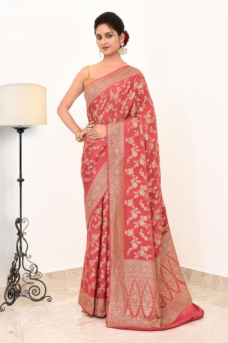 Naaritva India Floral Woven Saree With Running Blouse 