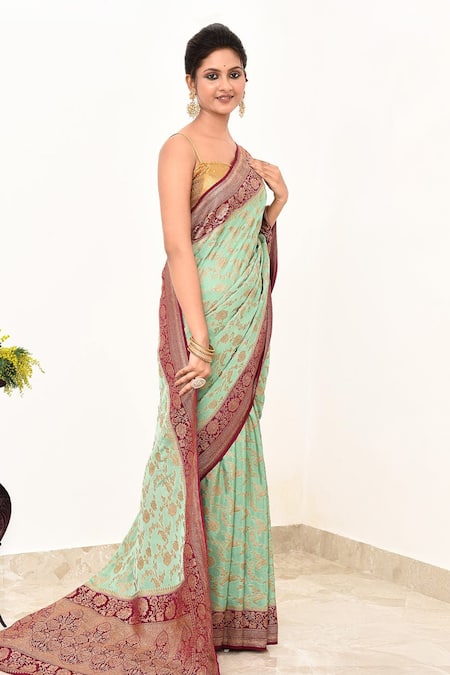 Naaritva India_Green Handloom Cotton Handwoven Floral Banarasi Saree With Running Blouse _Online_at_Aza_Fashions