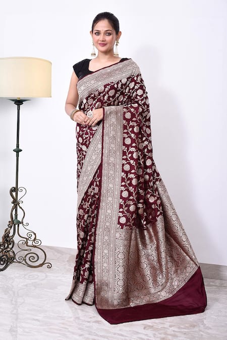 Naaritva India Maroon Katan Handwoven Floral Veil Saree With Running Blouse 