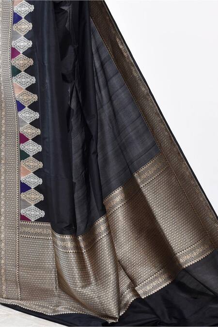 Naaritva India Black Kota Doria Zari, Mirrors Mina Work Banarasi Saree With Running Blouse Online at Aza Fashions Naaritva India_Black Kota Doria Zari, Mirrors Mina Work Banarasi Saree With Running Blouse _Online_at_Aza_Fashions