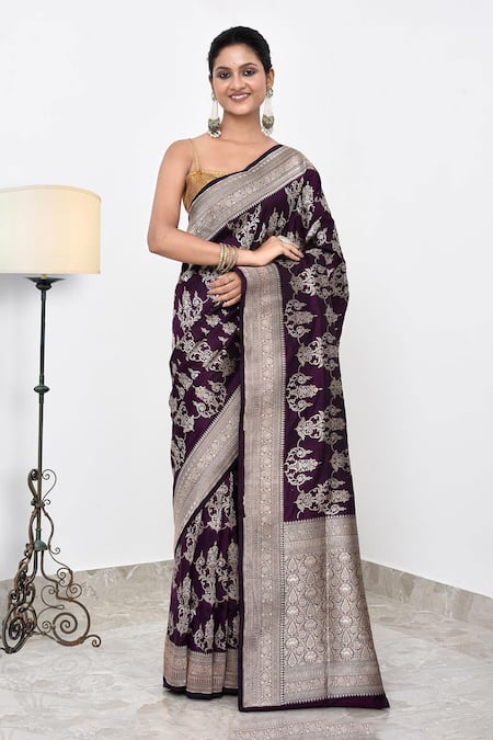 Naaritva India Alafi Jall Zari Detailed Saree With Running Blouse 