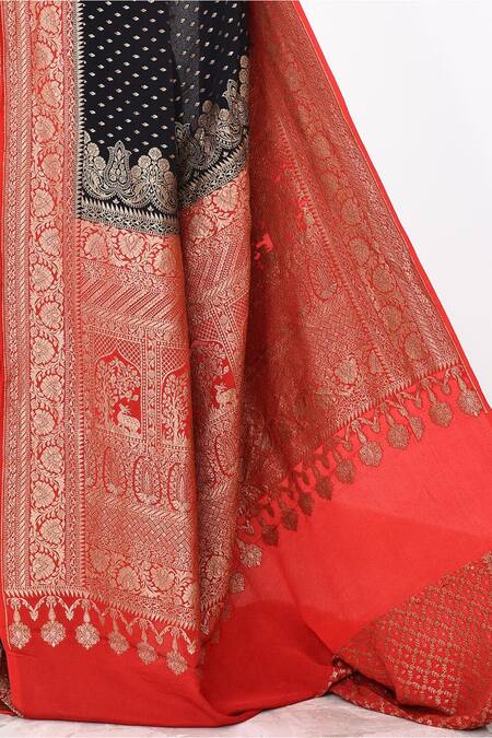 Buy_Naaritva India_Black Crepe Contrast Floral Veli Detailed Banarasi Saree With Running Blouse _Online_at_Aza_Fashions