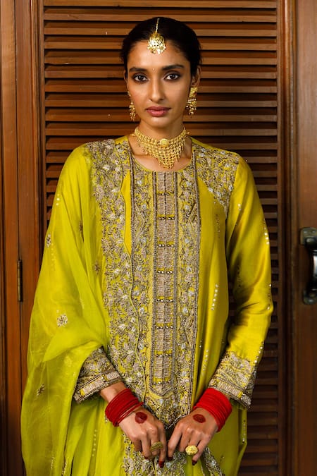 Buy_Payal Singhal_Green Organza, Muslin Mirrors Round Ruksaan Mukaish Embroidered A-line Kurta Set _Online_at_Aza_Fashions