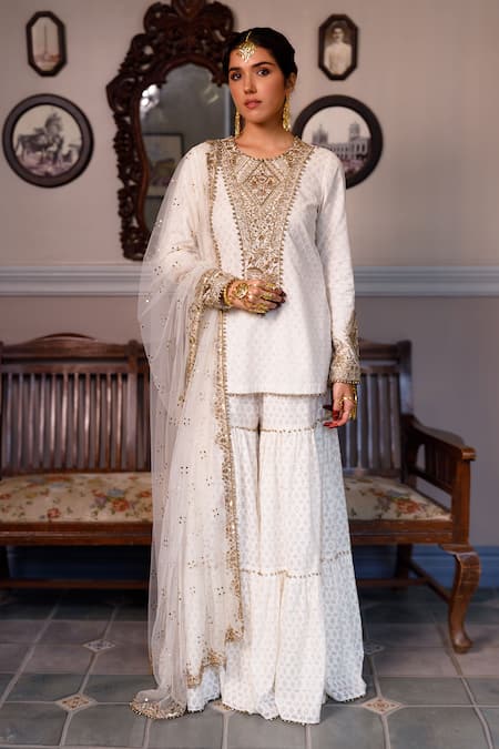 Shop Payal Singhal Ivory Net, Muslin Embroidery Round Neck Shama Katarwa Kurta Set Online at Aza Fashions Shop_Payal Singhal_Ivory Net, Muslin Embroidery Round Neck Shama Katarwa Kurta Set _Online_at_Aza_Fashions