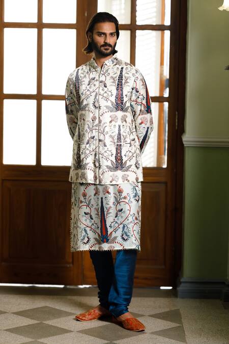PS Men By Payal Singhal Ivory Velvet Printed Forest Whisper Embellished Bundi Kurta Set at Aza Fashions PS Men By Payal Singhal_Ivory Velvet Printed Forest Whisper Embellished Bundi Kurta Set _at_Aza_Fashions