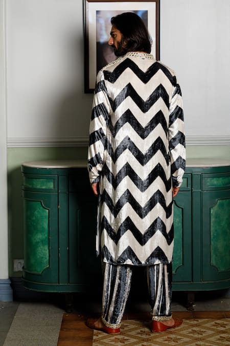 PS Pret By Payal Singhal Velvet Chevron Print Kurta With Salwar 