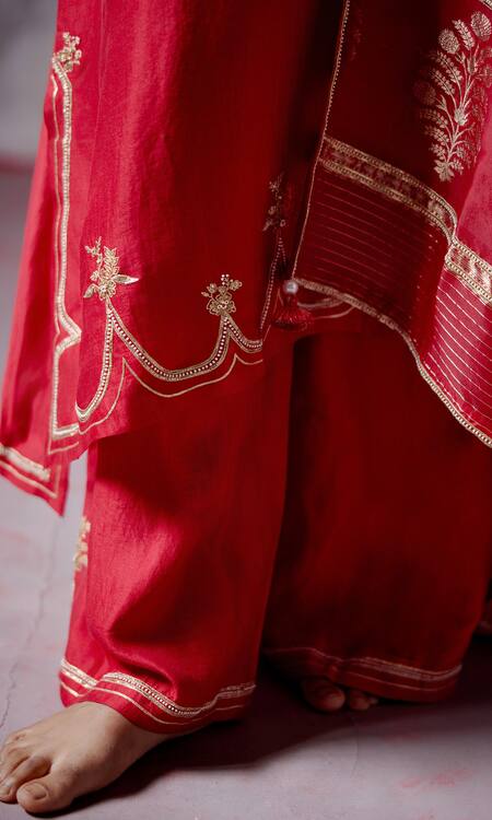 Buy_Deep Thee_Red Silk Organza Metallic Thread, Embroidery Zardozi A-line Kurta Pant Set _Online_at_Aza_Fashions
