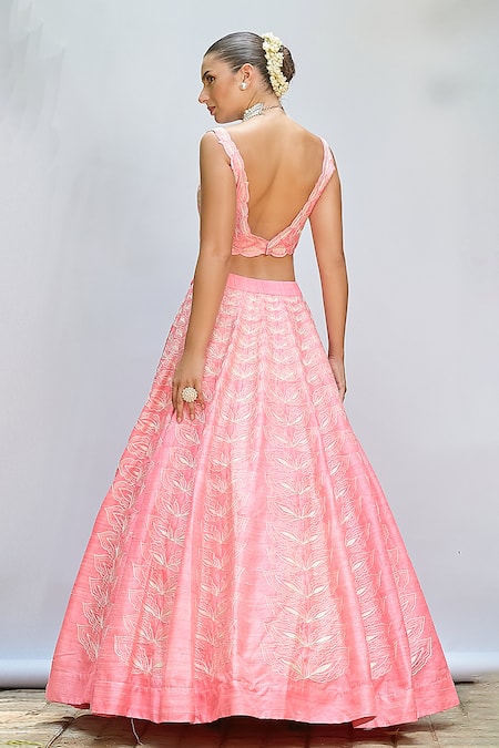 Priyanka Jain Floral Embroidered Lehenga Blouse Set 