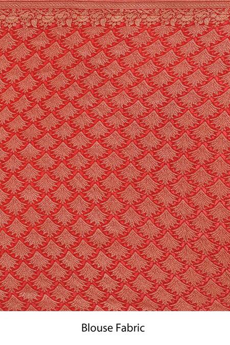 Shop_Naaritva India_Cream Crepe Floral Veli Contrast Hem Banarasi Saree With Running Blouse _Online_at_Aza_Fashions