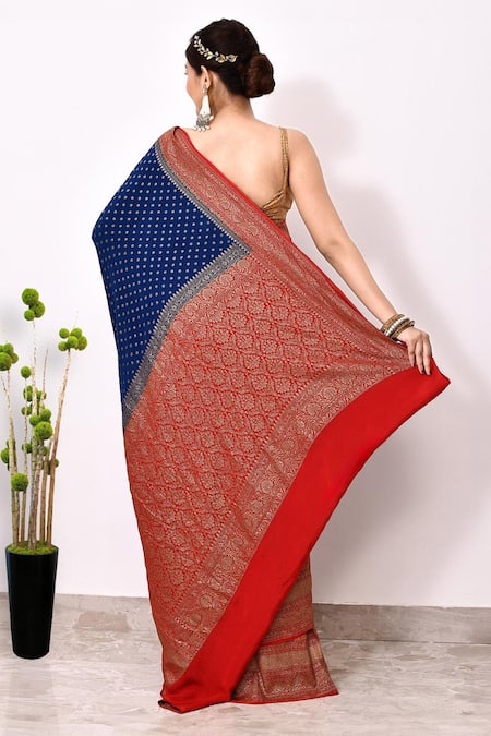 Naaritva India Ditsy Phool Booti Woven Banarasi Saree With Running Blouse 