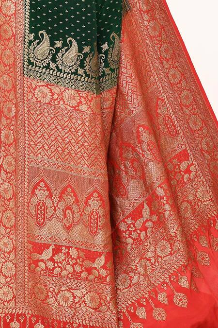 Shop Naaritva India Green Handloom Cotton Zari Woven Floral Pallu Banarasi Saree With Running Blouse Online at Aza Fashions Shop_Naaritva India_Green Handloom Cotton Zari Woven Floral Pallu Banarasi Saree With Running Blouse _Online_at_Aza_Fashions