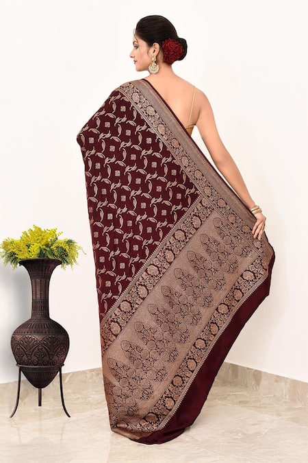 Shop Naaritva India Wine Handloom Cotton Floral Leaf Pattern Banarasi Saree With Running Blouse at Aza Fashions Shop_Naaritva India_Wine Handloom Cotton Floral Leaf Pattern Banarasi Saree With Running Blouse _at_Aza_Fashions