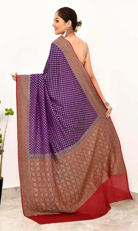 Naaritva India Paisley Grid Pallu Woven Banarasi Saree With Running Blouse 
