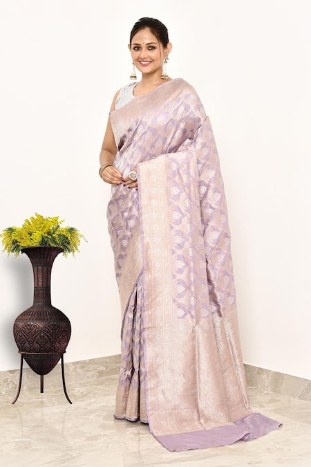 Naaritva India Mughal Floral Woven Banarasi Saree With Running Blouse 