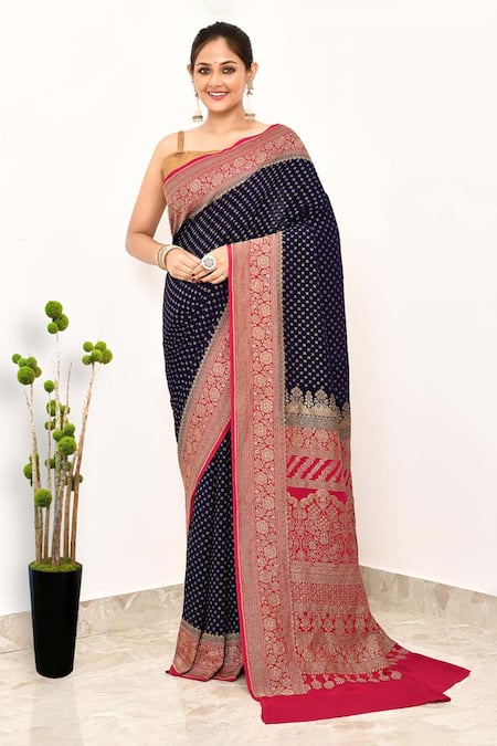 Naaritva India Zari Floral Border Saree With Running Blouse Piece 