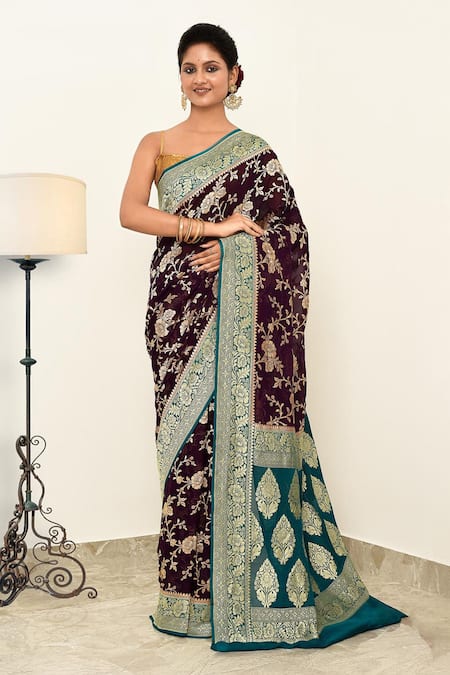 Naaritva India Floral Handwoven Saree With Running Blouse 