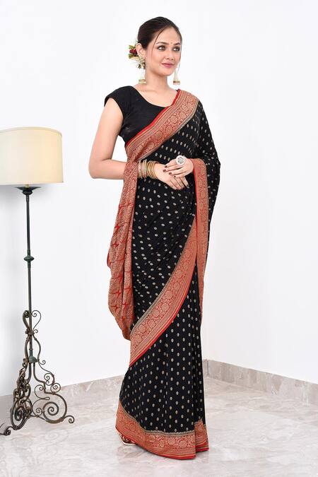 Shop_Naaritva India_Black Crepe Embroidery Floral Butti Handwoven Banarasi Saree With Blouse _Online_at_Aza_Fashions