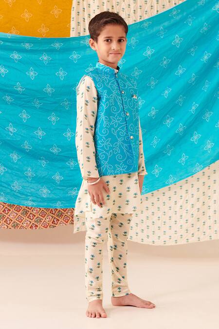 Cute Couture Blue Cotton Print Bandhani Floral Bundi Kurta Set Online at Aza Fashions Cute Couture_Blue Cotton Print Bandhani Floral Bundi Kurta Set _Online_at_Aza_Fashions