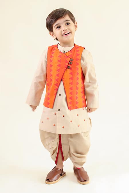 Tiber Taber Orange 100% Cotton Embroidered Chevron Reversible Razzle Bundi And Dhoti Set 