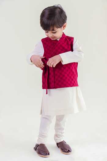Buy_Tiber Taber_Maroon Cotton Self Woven Bundi Kurta Set 