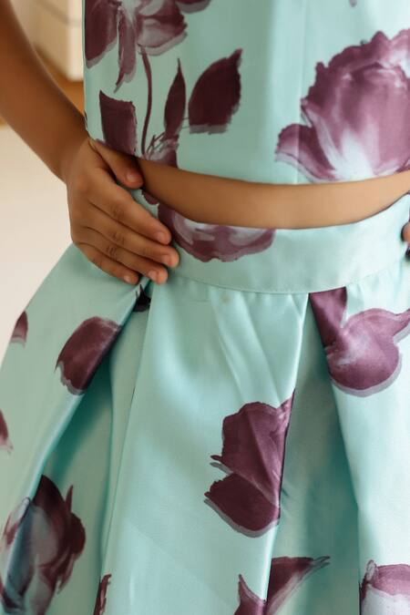 Shop Janyas Closet Green Satin Printed Floral Skirt With Top Online at Aza Fashions Shop_Janyas Closet_Green Satin Printed Floral Skirt With Top_Online_at_Aza_Fashions