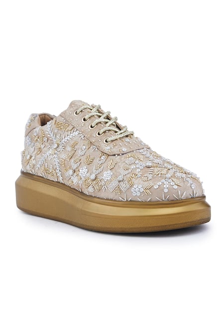 Buy Anaar Gold Me And Mine Sequin Geometric Butti Sneakers Online at Aza Fashions Buy_Anaar_Gold Me And Mine Sequin Geometric Butti Sneakers _Online_at_Aza_Fashions