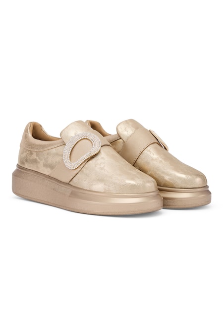 Anaar Gold Embellished Maverick Metallic Sneakers 