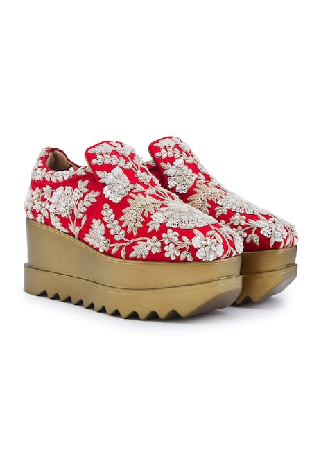 Anaar Lady Rouge Zardozi Embroidered Wedge Sneakers 