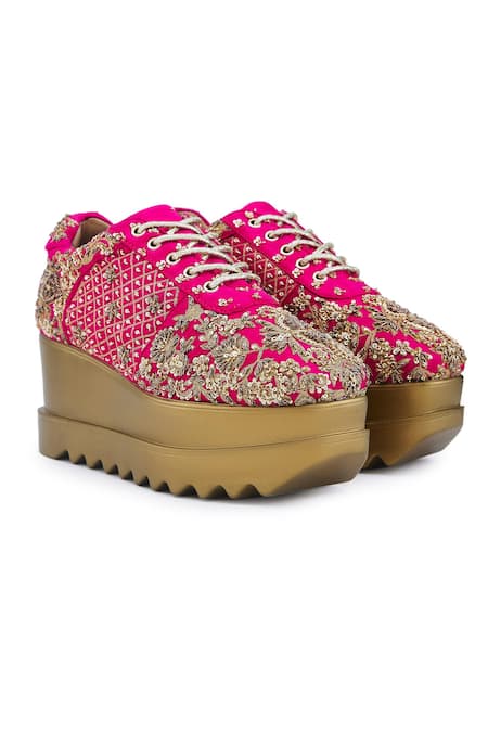 Anaar Fuchsia Embellished Swoon Town Marodi Embroidered Wedge Sneakers 