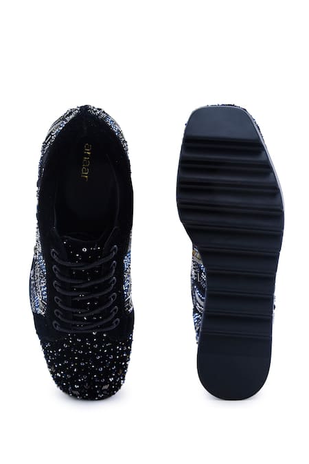 Anaar_Black No Nazar Geometric Embroidered Wedge Sneakers _Online_at_Aza_Fashions