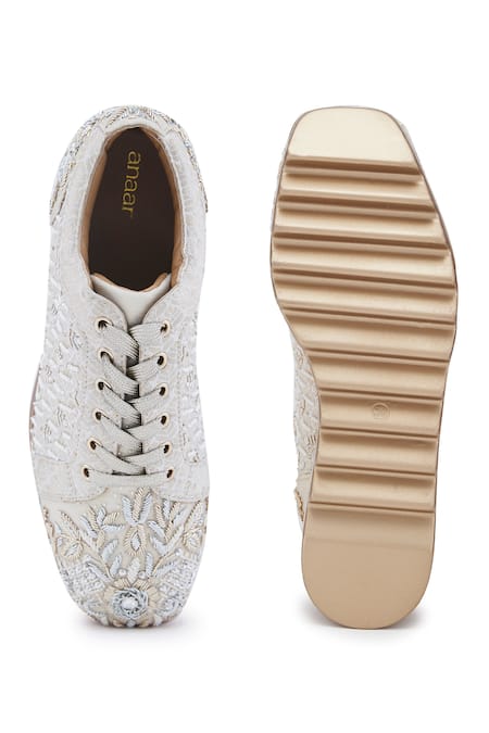 Anaar Ivory Pompeii Zardozi Embroidered Wedge Sneakers Online at Aza Fashions Anaar_Ivory Pompeii Zardozi Embroidered Wedge Sneakers _Online_at_Aza_Fashions