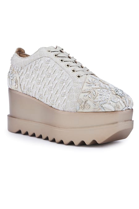 Buy Anaar Ivory Pompeii Zardozi Embroidered Wedge Sneakers Online at Aza Fashions Buy_Anaar_Ivory Pompeii Zardozi Embroidered Wedge Sneakers _Online_at_Aza_Fashions