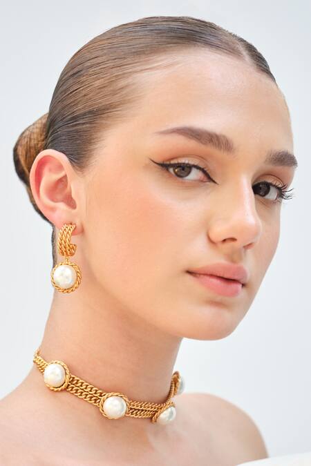 Anaash Gold Plated Collar Bead Embellished Choker Online at Aza Fashions Anaash_Gold Plated Collar Bead Embellished Choker _Online_at_Aza_Fashions