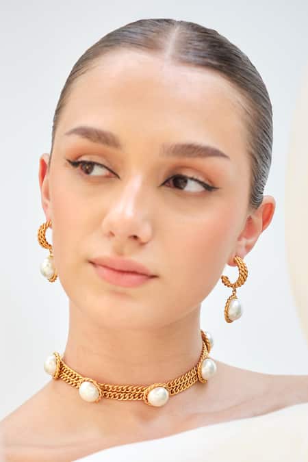 Buy Anaash Gold Plated Collar Bead Embellished Choker Online at Aza Fashions Buy_Anaash_Gold Plated Collar Bead Embellished Choker _Online_at_Aza_Fashions