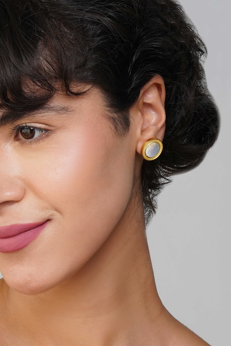 ZARIIN Tranquil Life Mother Of Pearl Stud Earrings 