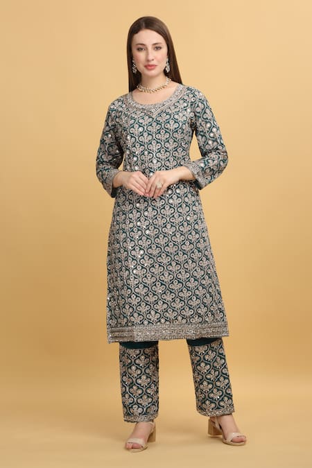 Buy_Aham-Vayam_Green Georgette, Silk Beads, Mirrors, Zari Round Meer Emboridered Kurta Set _Online_at_Aza_Fashions