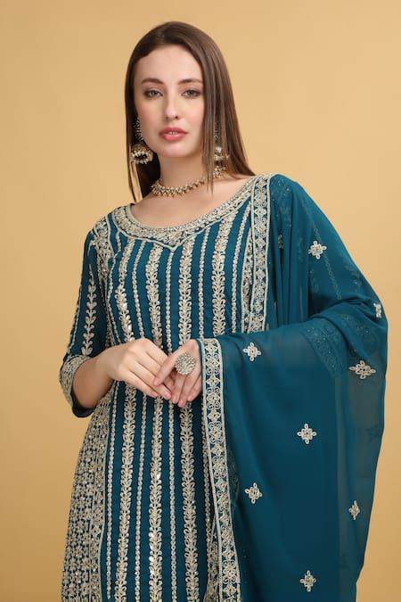 Buy_Aham-Vayam_Green Georgette, Silk Mirrors, Beads, Zari Firdaus Thread Embroidered Kurta Set 